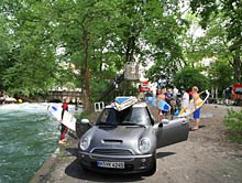 Surfer am Eisbach