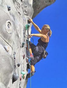 Outdoor Kletterwand