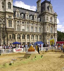 Sand vor dem L'Hotel de Ville