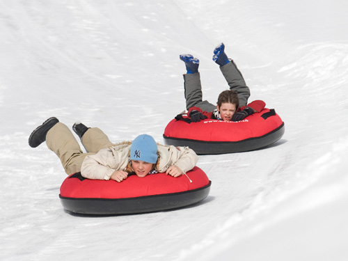 Snowtubing Snowtubing