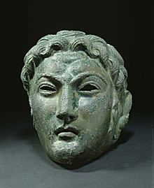 Bronzemaske einer r&ouml;mischen Parader&uuml;stung, Deutschland 2. Jh. n. Chr.