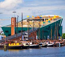 Aussichtsdach des Science Center NEMO