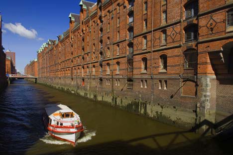 Fleetfahrt durch die Speicherstadt