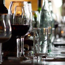 Regionale, trockene Weine zum Essen