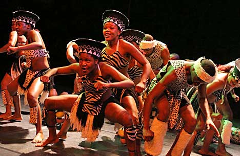 Tanzgruppe Iyasa - The Power of Africa 