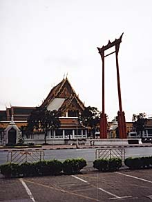 Wat Suthat mit Riesenschaukel