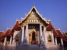 Marble Temple im Wat Benjamaborpit