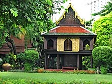 Lackpavillon beim Suan Pakkard Palast