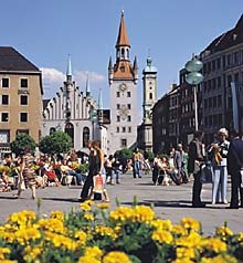 Altes Rathhaus und Marienplatz