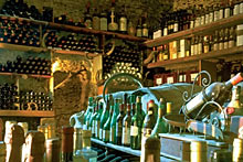  	Weinkeller des Checchino dal 1887