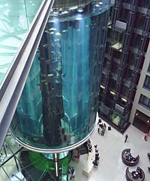 Aquadom im Radisson