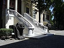 Eingang des Arch&auml;ologischen Museums