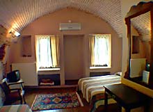 Zimmer mit historischen Mauern