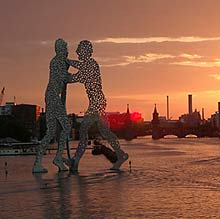 Die Molecule Men in der D&auml;mmerung