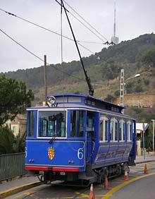 Die Tramv&iacute;a Blau f&auml;hrt seit 1901