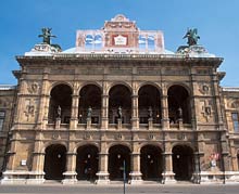 Fassade der Staatsoper
