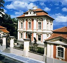 Dvo&Aring;&trade;&aacute;k-Museum, Villa Amerika 