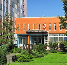 Eingang zum Hotel