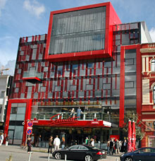 Fassade des Schmidt-Theaters