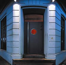 Eingang zur Bar Hamburg