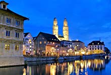 Grossm&uuml;nster bei Nacht