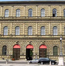 Eing&auml;nge zur Residenz