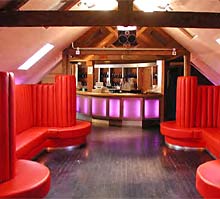 Bar im ber&uuml;hmten EGG