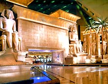 Eingang von der Lobby zum Casino