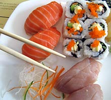 Im Crab House gibt es auch Sushi