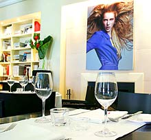 Vogue Caf&eacute;