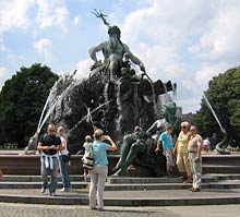 Neptunbrunnen