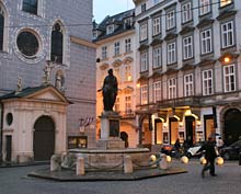 Brunnen auf dem Franziskanerplatz