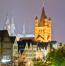 Gro&szlig; St. Martin vor dem Dom