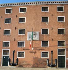 Fassade des Museo Storico Navale