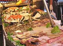 Frischer Fisch auf dem Rialtomarkt