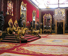 Prunkvoller Thronsaal im Palacio Real