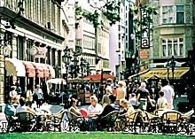 V&aacute;cer Stra&szlig;e