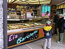 Eiscaf&eacute; Sarcletti