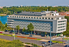 Au&szlig;enansicht des Hotels ARCOTEL Kaiserwasser in Wien