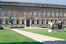 Fassade der Alten Pinakothek