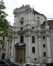 Hauptportal der Dreifaltigkeitskirche