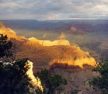 Der Grand Canyon im Sonnenaufgang