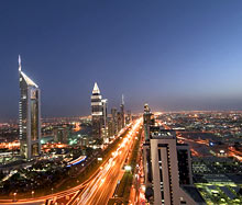 Blick &uuml;bers n&auml;chtliche Dubai