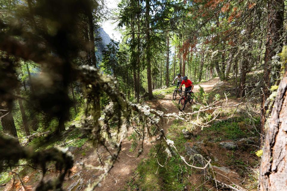 Mountainbike Saas-Baalen