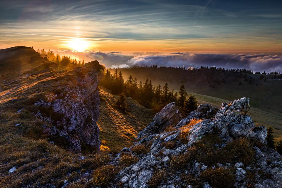 Sonnenuntergan über dem Chasseral