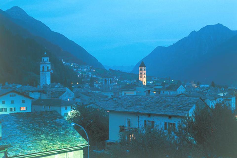 P oschiavo bei Nacht