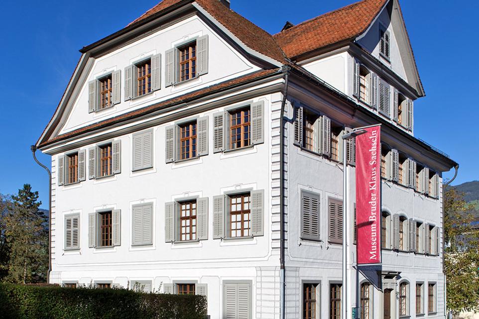 Außenansicht des Museums Bruder Klaus in Sachseln