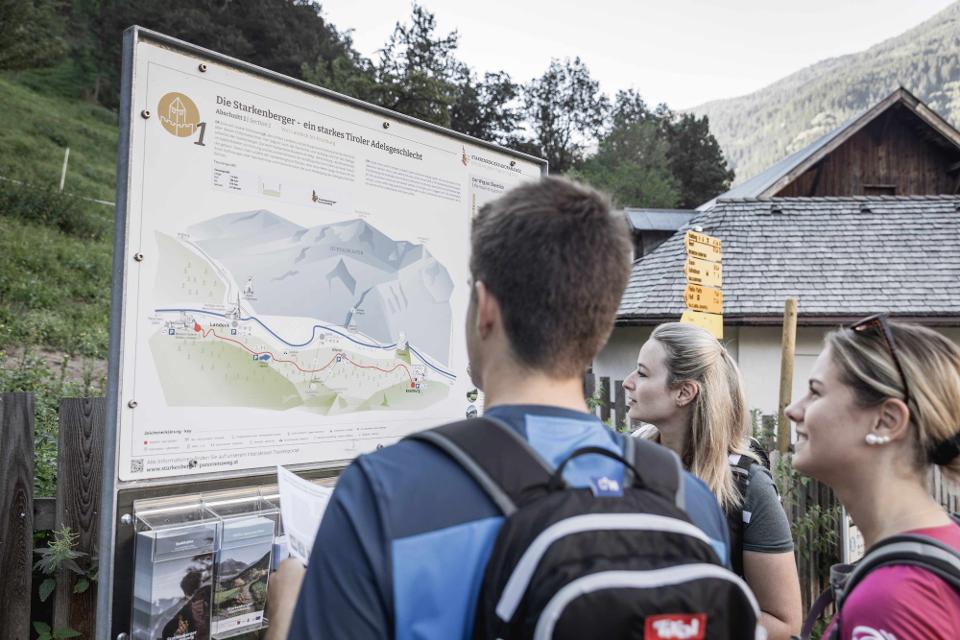 Unterwegs auf dem Starkenberger Panoramaweg