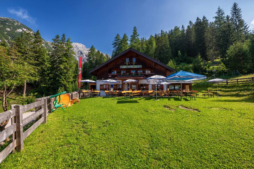 Lehnberghaus am Mieminger Plateau