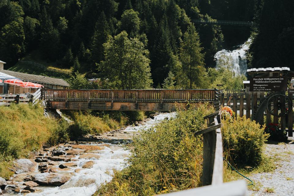 Besuch im Mühlendorf in Gschnitz